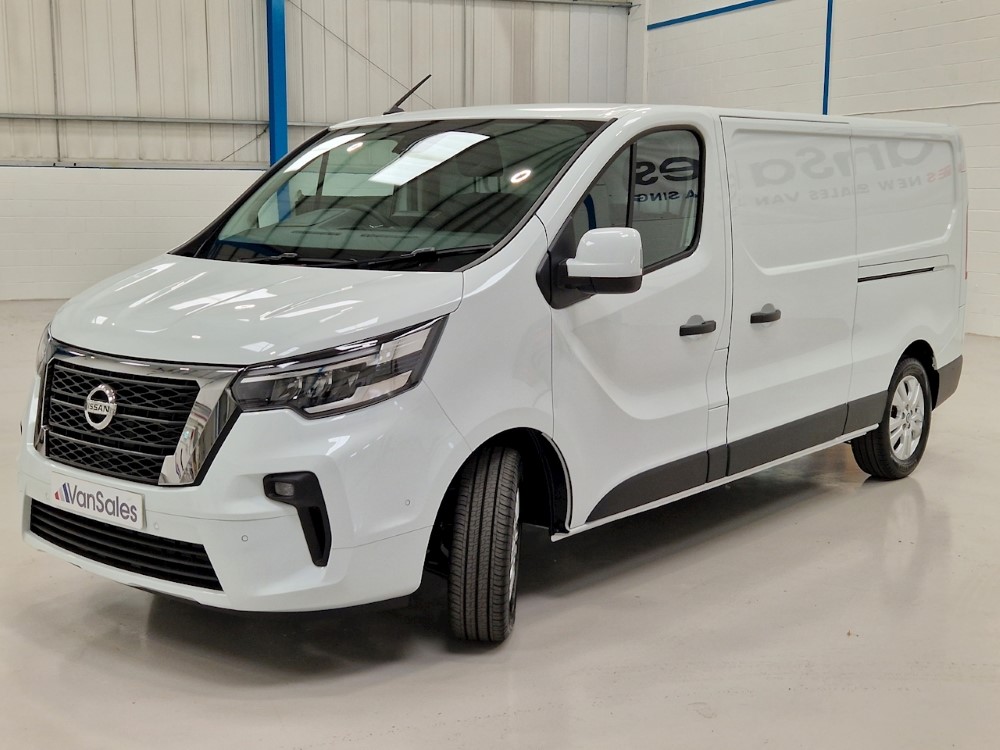 Nissan Primastar 30 L1 Diesel 2.0 dCi 110ps H1 Tekna Crew Van